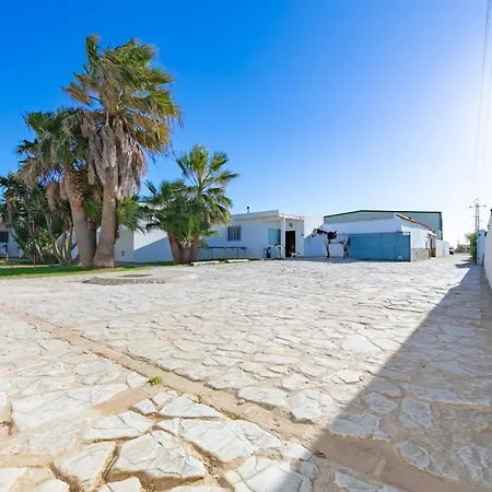 Casa Rural La Vega 2 En Apartment Tarifa